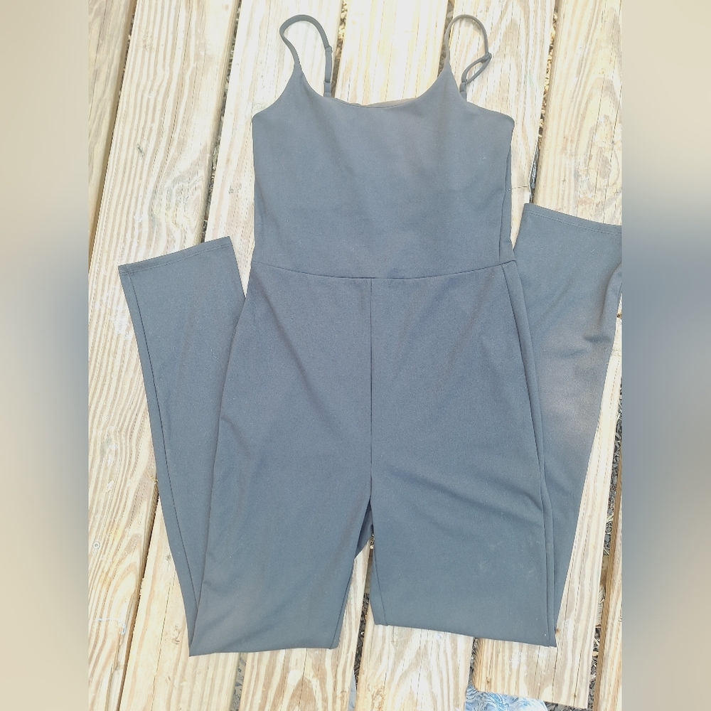 NWT EXPRESS Elegant Black Jumpsuit Body Cotour - Picture 2 of 9